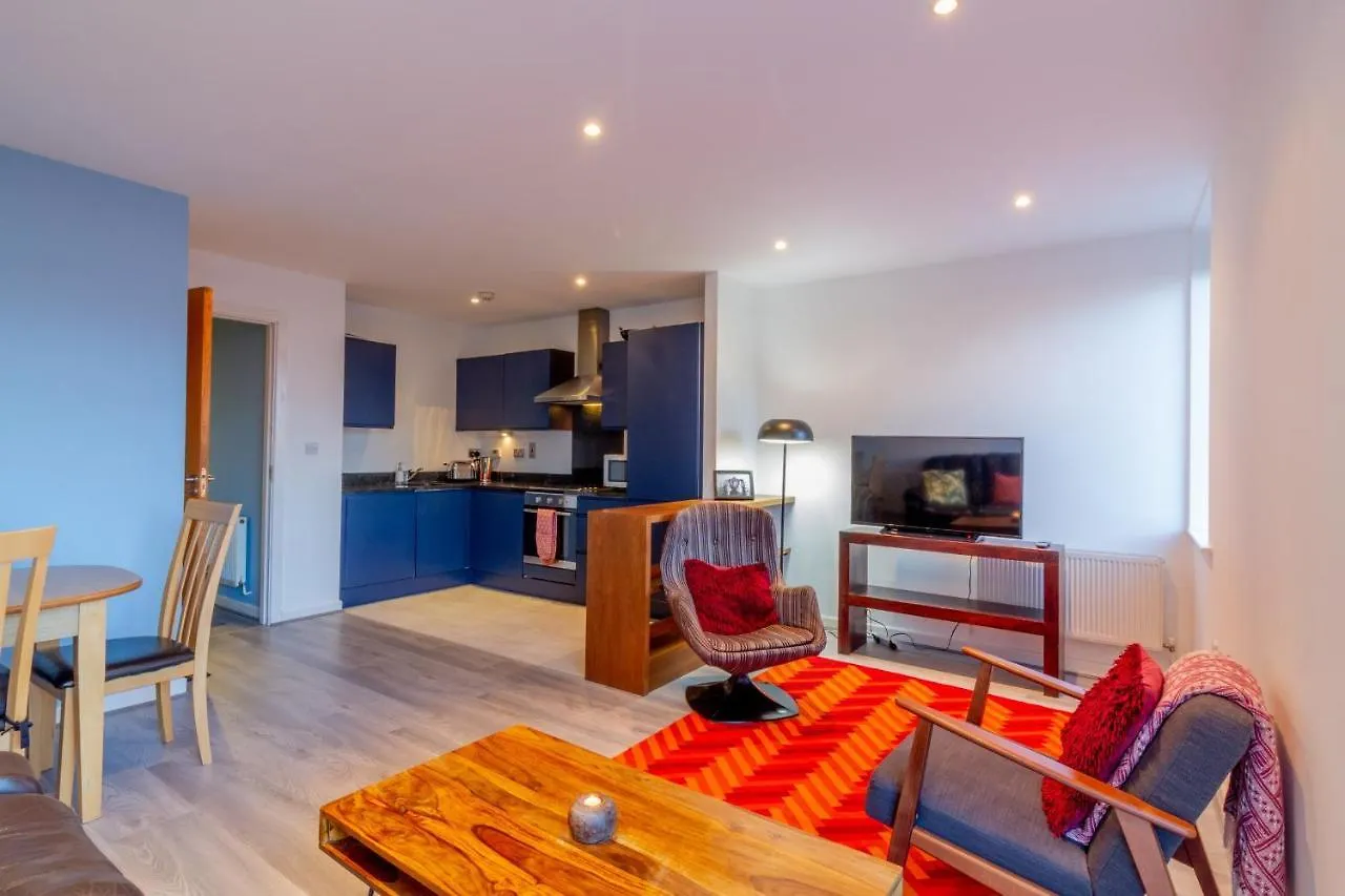 Guestready - Vibrant Apartment In Dolphins Barn Dublin 0*,  Irland