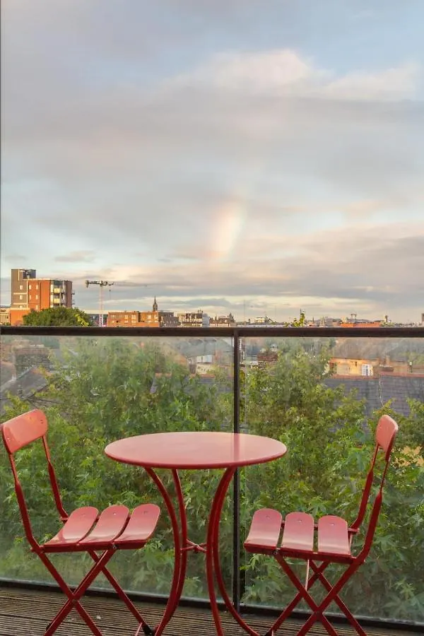Guestready - Vibrant Apartment In Dolphins Barn Dublin